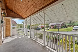 5215 Woodland Dr, West Mifflin, PA 15122 - Photo 3