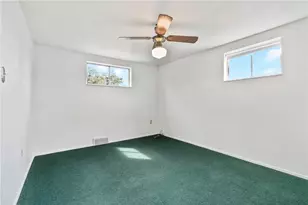 5215 Woodland Dr, West Mifflin, PA 15122 - Photo 19