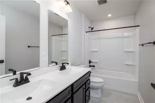 519 Dogwood Ln, Cecil, PA 15057 - Photo 33