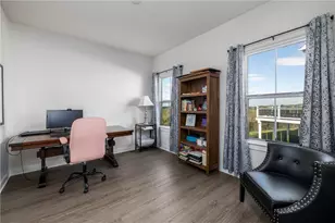 519 Dogwood Ln, Cecil, PA 15057 - Photo 17