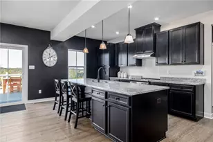 519 Dogwood Ln, Cecil, PA 15057 - Photo 11