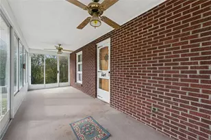 8044 Gladstone Dr, Hempfield Township, PA 15691 - Photo 21
