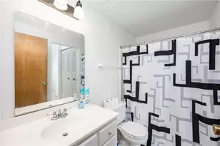 153 Rossmor Ct, Ross Twp, PA 15229 - Photo 19