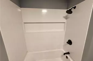 640 Redwood Dr, Cecil, PA 15057 - Photo 15