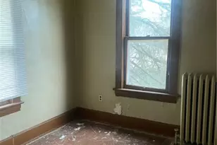 825-827 Cypress, Greater Johnstown School District, PA 15902 - Photo 21