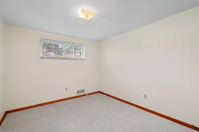 11490 McKee Road, North Huntingdon, PA 15642 - Photo 15