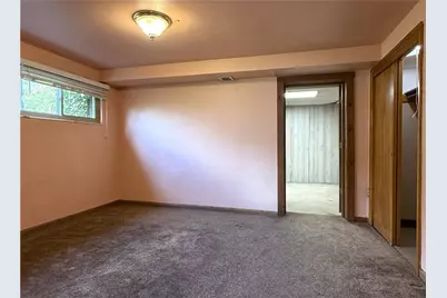 919 Sunset Drive, Hempfield Township, PA 15601 - Photo 19