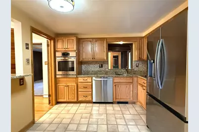 919 Sunset Drive, Hempfield Township, PA 15601 - Photo 7