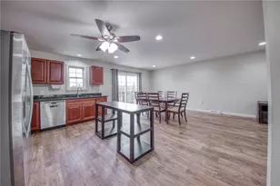 168 Brownfield Ln, Uniontown, PA 15401 - Photo 3