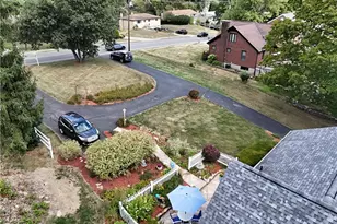 2745 Bethel Church Rd, Bethel Park, PA 15102 - Photo 21