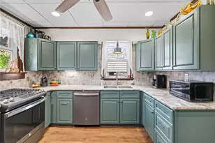 308 Guthrie St, Greensburg, PA 15601 - Photo 17