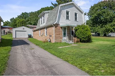 2239 Woodbine Dr, Hermitage, PA 16148 - Photo 1