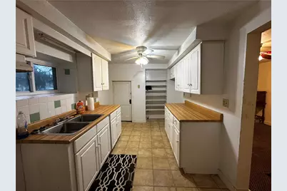 2239 Woodbine Dr, Hermitage, PA 16148 - Photo 5