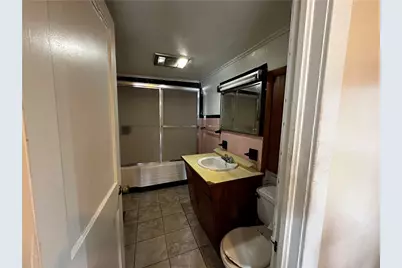 2239 Woodbine Dr, Hermitage, PA 16148 - Photo 9