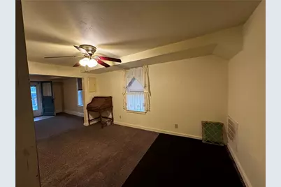 2239 Woodbine Dr, Hermitage, PA 16148 - Photo 3