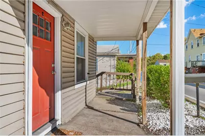 437 Montgomery Ave, Scott Township, PA 15017 - Photo 3