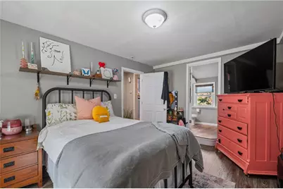 437 Montgomery Ave, Scott Township, PA 15017 - Photo 7