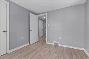 411 Horning Rd, Bethel Park, PA 15236 - Photo 21