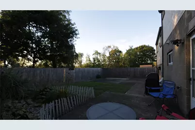 142 Xavier Dr, Pittsburgh, PA 15147 - Photo 19