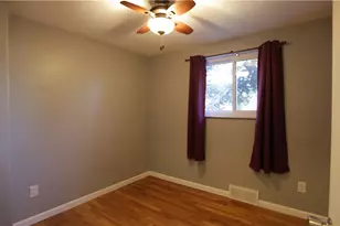 142 Xavier Dr, Pittsburgh, PA 15147 - Photo 13