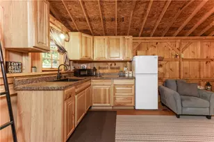 185 Mason St, Richland Township, PA 16374 - Photo 9