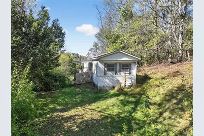 82 Phillips Rd, Hanover Township, PA 15021 - Photo 21