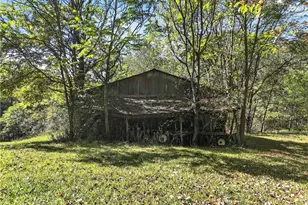 82 Phillips Rd, Hanover Township, PA 15021 - Photo 11