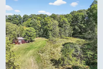 82 Phillips Rd, Hanover Township, PA 15021 - Photo 13