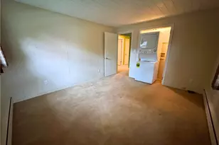 815 Tidball Ave, Grove City Boro, PA 16127 - Photo 13