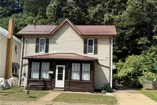 597 Market St Leechburg Pa, Leechburg Boro, PA 15656 - Photo 1