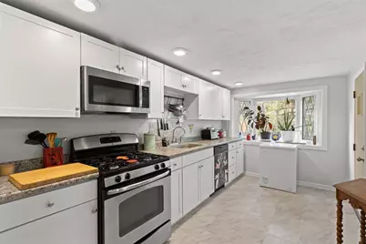 810 Georgia Ave, Pittsburgh, PA 15210 - Photo 13