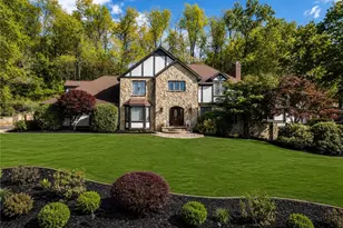 122 Farmington Pl, Hempfield Township, PA 15601 - Photo 1