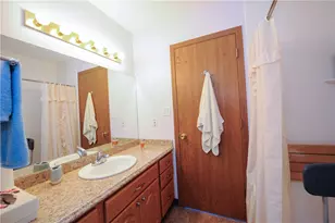 1467 Greenbriar Ct, South Park, PA 15129 - Photo 15