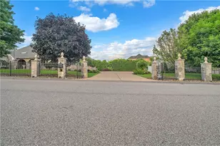 102 Towne Hall Entrance, Jefferson Hills, PA 15025 - Photo 21