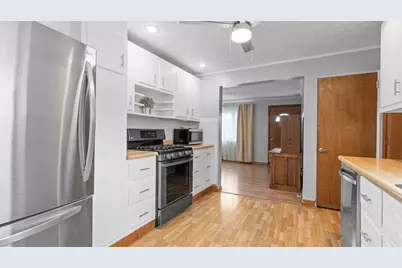 203 Burch Dr, Moon/Crescent Twp, PA 15108 - Photo 7