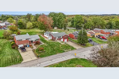 203 Burch Dr, Moon/Crescent Twp, PA 15108 - Photo 43