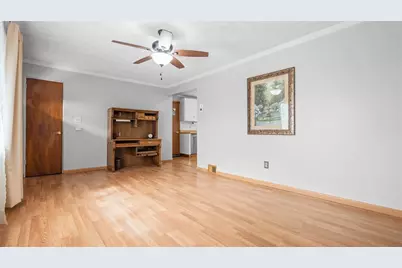 203 Burch Dr, Moon/Crescent Twp, PA 15108 - Photo 5