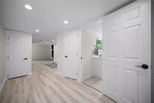 470 Burrell Hill Cir, Penn Twp, PA 15675 - Photo 21