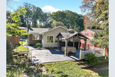 332 Holiday Park Dr, Pittsburgh, PA 15239 - Photo 27