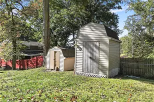 332 Holiday Park Dr, Pittsburgh, PA 15239 - Photo 31