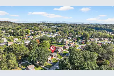 332 Holiday Park Dr, Pittsburgh, PA 15239 - Photo 37