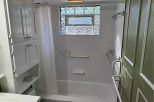 636 Dahlia Dr, Monroeville, PA 15146 - Photo 7