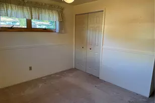 636 Dahlia Dr, Monroeville, PA 15146 - Photo 11