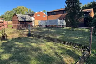 636 Dahlia Dr, Monroeville, PA 15146 - Photo 21