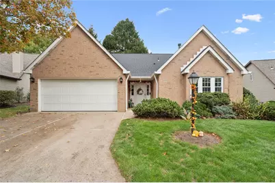 209 Cambridge Dr, Springdale Township, PA 15049 - Photo 1