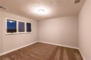 138 Green Dr, Pittsburgh, PA 15236 - Photo 19