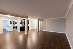 138 Green Dr, Pittsburgh, PA 15236 - Photo 5