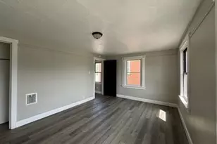 929 Vankirk St, Clairton, PA 15025 - Photo 5