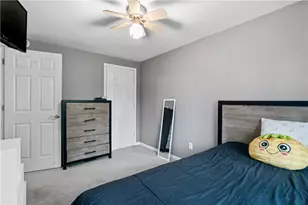 210 Great Smokey Dr, Pittsburgh, PA 15239 - Photo 11