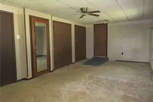 35 Pleasant Valley Rd, Buffalo Township, PA 15323 - Photo 9